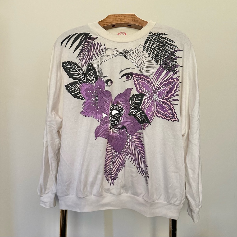 Vintage 80s long-sleeve batwing “gaze” top